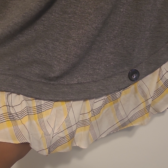 AGB Charcoal Pullover with Plaid Ruffle Hem - Picture 8 of 11